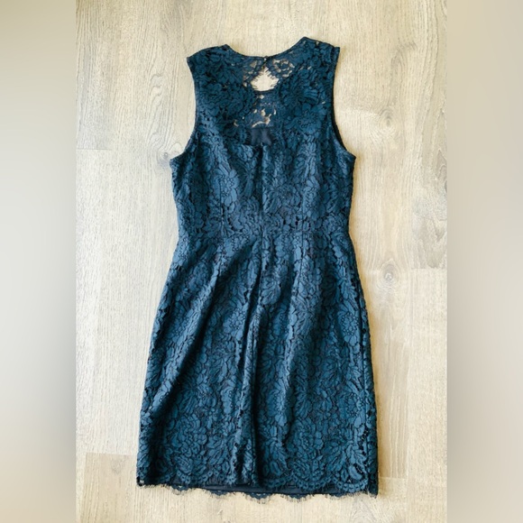 Banana Republic Floral Lacey Dress 12 Navy - Picture 2 of 14
